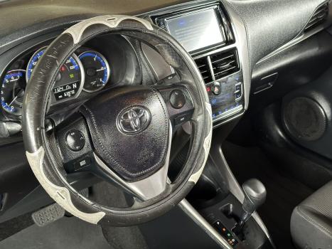 TOYOTA Yaris Sedan 1.5 16V 4P FLEX XL, Foto 4