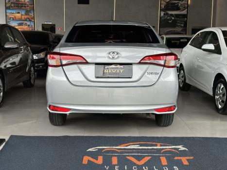 TOYOTA Yaris Sedan 1.5 16V 4P FLEX XL, Foto 9