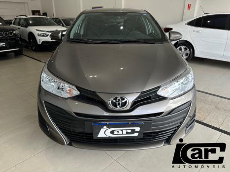 TOYOTA Yaris Sedan , Foto 1