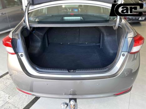 TOYOTA Yaris Sedan , Foto 7