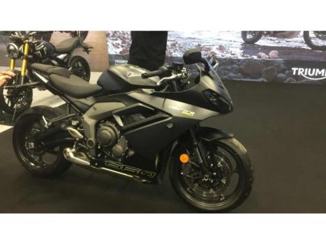 TRIUMPH Daytona 675 R ABS, Foto 2