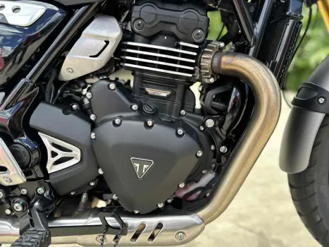 TRIUMPH Scrambler 400X , Foto 4