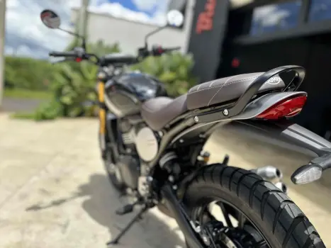 TRIUMPH Scrambler 400X , Foto 11