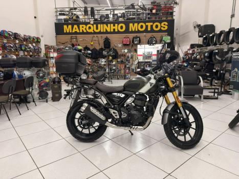 TRIUMPH Scrambler 400X , Foto 1