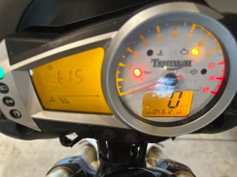 TRIUMPH Speed Triple 1050 R, Foto 7