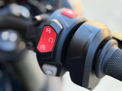 TRIUMPH Street Triple 765 RS, Foto 12