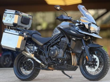 TRIUMPH Tiger 1200 DESERT EDITION, Foto 1