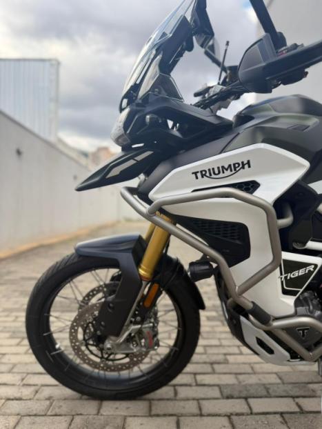 TRIUMPH Tiger 1200 RALLY EXPLORER, Foto 4