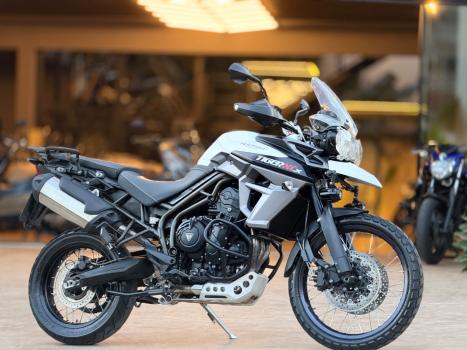 TRIUMPH Tiger 800 , Foto 1