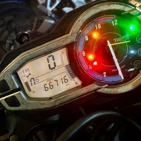 TRIUMPH Tiger 800 , Foto 18