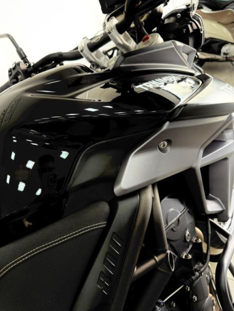 TRIUMPH Tiger 800 XCX, Foto 4