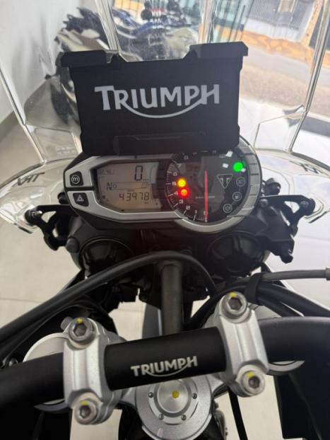 TRIUMPH Tiger 800 XCX, Foto 8