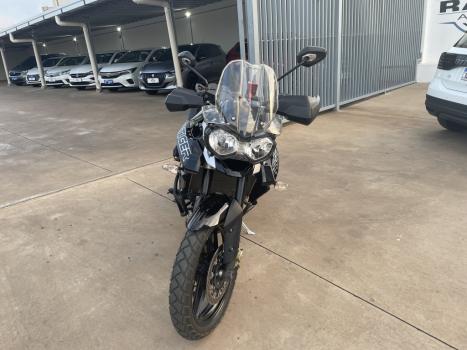 TRIUMPH Tiger 800 XR, Foto 2