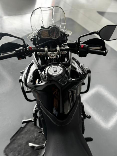 TRIUMPH Tiger 800 XR, Foto 3