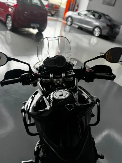 TRIUMPH Tiger 800 XR, Foto 8