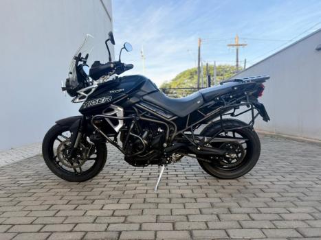 TRIUMPH Tiger 800 XRX, Foto 2
