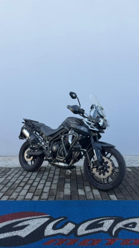 TRIUMPH Tiger 800 XRX, Foto 3