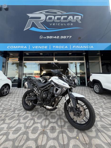 TRIUMPH Tiger 800 XRX, Foto 1