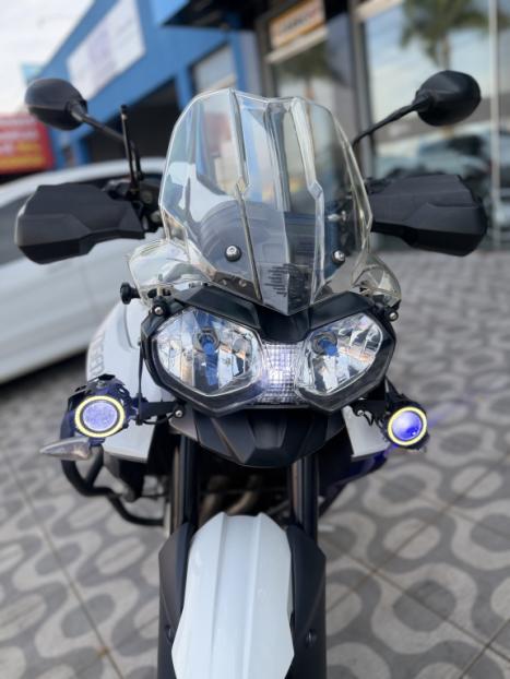 TRIUMPH Tiger 800 XRX, Foto 4
