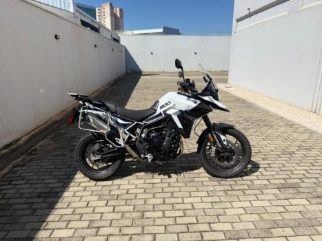 TRIUMPH Tiger 900 GT , Foto 1
