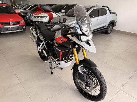 TRIUMPH Tiger 900 RALLY PR�, Foto 2