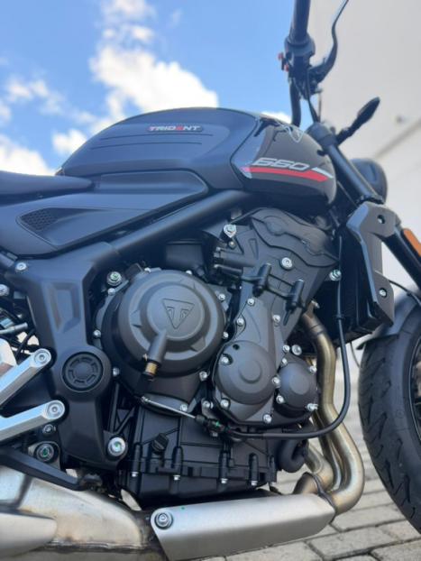 TRIUMPH Trident 660 , Foto 7