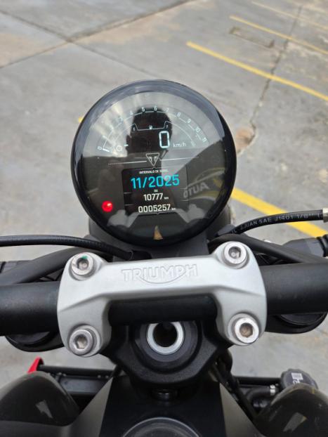 TRIUMPH Trident 660 , Foto 9