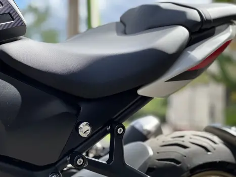 TRIUMPH Trident 660 , Foto 10