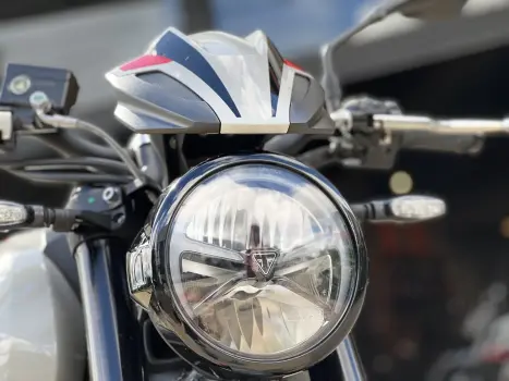 TRIUMPH Trident 660 , Foto 11