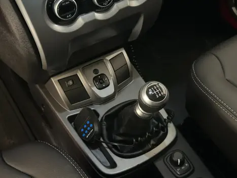 TROLLER T4 3.2 XLT 4X4 TURBO DIESEL INTERCOOLER, Foto 11 TROLLER T4 3.2 XLT 4X4 TURBO DIESEL INTERCOOLER, Foto 11