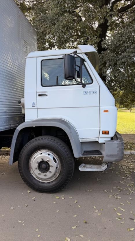 VOLKSWAGEN 13-180 WORKER, Foto 2