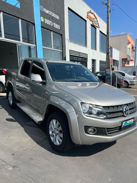 VOLKSWAGEN Amarok 2.0 16V 4X4 CABINE DUPLA HIGHLINE TURBO INTERCOOLER AUTOMÁTICO, Foto 5 VOLKSWAGEN Amarok 2.0 16V 4X4 CABINE DUPLA HIGHLINE TURBO INTERCOOLER AUTOMÁTICO, Foto 5