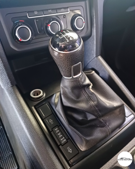 VOLKSWAGEN Amarok 2.0 16V 4X4 CABINE SIMPLES TURBO INTERCOOLER, Foto 5