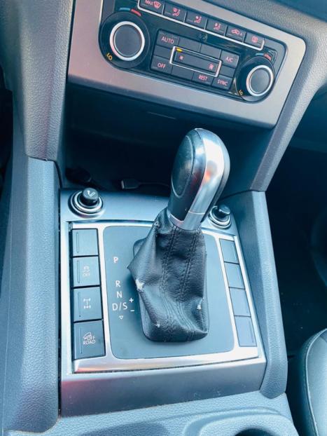 VOLKSWAGEN Amarok 2.0 16V 4X4 CABINE DUPLA HIGHLINE TURBO INTERCOOLER AUTOM�TICO, Foto 11