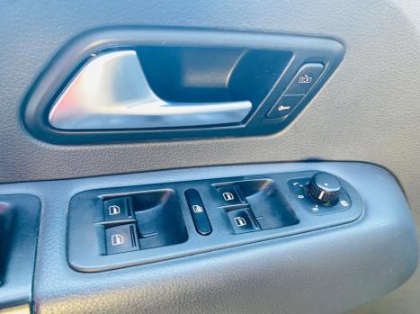 VOLKSWAGEN Amarok 2.0 16V 4X4 CABINE DUPLA HIGHLINE TURBO INTERCOOLER AUTOM�TICO, Foto 16