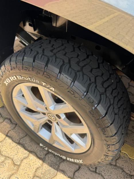 VOLKSWAGEN Amarok 2.0 16V 4X4 CABINE DUPLA HIGHLINE TURBO INTERCOOLER AUTOM�TICO, Foto 5