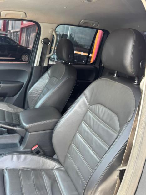 VOLKSWAGEN Amarok 2.0 16V 4X4 CABINE DUPLA HIGHLINE TURBO INTERCOOLER AUTOM�TICO, Foto 13