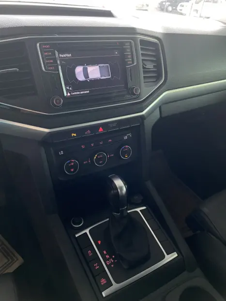 VOLKSWAGEN Amarok 2.0 16V 4X4 CABINE DUPLA HIGHLINE TURBO INTERCOOLER AUTOM�TICO, Foto 8