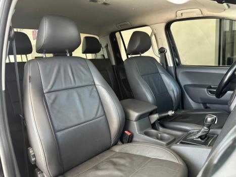 VOLKSWAGEN Amarok 2.0 16V 4X4 CABINE DUPLA COMFORTLINE TURBO INTERCOOLER AUTOM�TICO, Foto 14