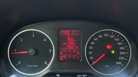 VOLKSWAGEN Amarok 2.0 16V 4X4 CABINE DUPLA HIGHLINE TURBO INTERCOOLER AUTOM�TICO, Foto 9