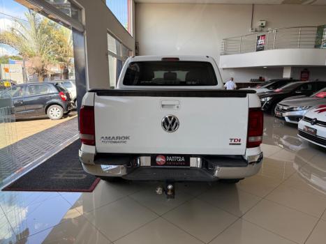 VOLKSWAGEN Amarok 2.0 16V 4X4 CABINE DUPLA  HIGHLINE TURBO INTERCOOLER, Foto 2