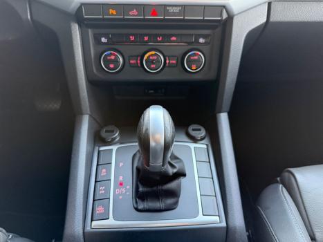 VOLKSWAGEN Amarok 2.0 16V 4X4 CABINE DUPLA HIGHLINE ULTIMATE TURBO INTERCOOLER AUTOM�TICO, Foto 13