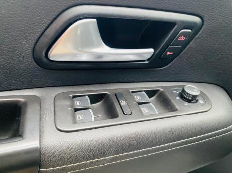 VOLKSWAGEN Amarok 3.0 V6 CABINE DUPLA HIGHLINE EXTREME 4X4 TURBO INTERCOOLER AUTOM�TICO, Foto 18