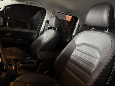 VOLKSWAGEN Amarok 3.0 V6 CABINE DUPLA HIGHLINE 4X4 TURBO INTERCOOLER AUTOMTICO, Foto 14