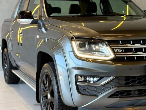 VOLKSWAGEN Amarok 3.0 V6 CABINE DUPLA HIGHLINE EXTREME 4X4 TURBO INTERCOOLER AUTOMÁTICO, Foto 5 VOLKSWAGEN Amarok 3.0 V6 CABINE DUPLA HIGHLINE EXTREME 4X4 TURBO INTERCOOLER AUTOMÁTICO, Foto 5