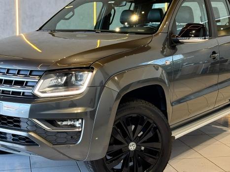 VOLKSWAGEN Amarok 3.0 V6 CABINE DUPLA HIGHLINE EXTREME 4X4 TURBO INTERCOOLER AUTOMÁTICO, Foto 6 VOLKSWAGEN Amarok 3.0 V6 CABINE DUPLA HIGHLINE EXTREME 4X4 TURBO INTERCOOLER AUTOMÁTICO, Foto 6