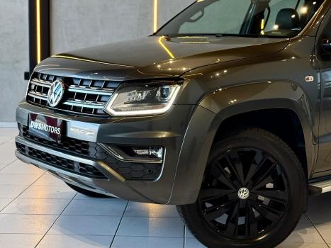 VOLKSWAGEN Amarok 3.0 V6 CABINE DUPLA HIGHLINE EXTREME 4X4 TURBO INTERCOOLER AUTOMÁTICO, Foto 8 VOLKSWAGEN Amarok 3.0 V6 CABINE DUPLA HIGHLINE EXTREME 4X4 TURBO INTERCOOLER AUTOMÁTICO, Foto 8