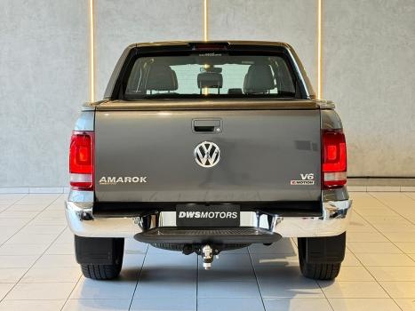 VOLKSWAGEN Amarok 3.0 V6 CABINE DUPLA HIGHLINE EXTREME 4X4 TURBO INTERCOOLER AUTOMÁTICO, Foto 10 VOLKSWAGEN Amarok 3.0 V6 CABINE DUPLA HIGHLINE EXTREME 4X4 TURBO INTERCOOLER AUTOMÁTICO, Foto 10