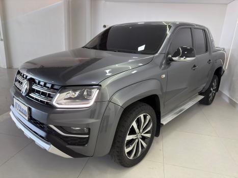 VOLKSWAGEN Amarok 3.0 V6 CABINE DUPLA HIGHLINE EXTREME 4X4 TURBO INTERCOOLER AUTOMÁTICO, Foto 3 VOLKSWAGEN Amarok 3.0 V6 CABINE DUPLA HIGHLINE EXTREME 4X4 TURBO INTERCOOLER AUTOMÁTICO, Foto 3