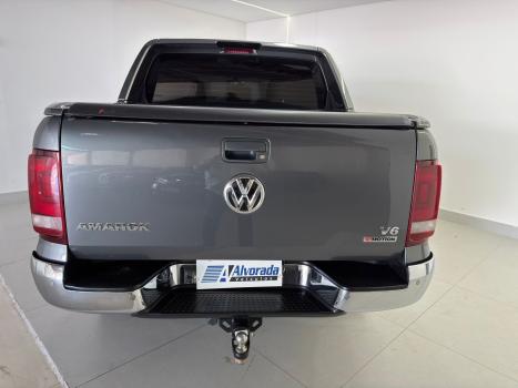 VOLKSWAGEN Amarok 3.0 V6 CABINE DUPLA HIGHLINE EXTREME 4X4 TURBO INTERCOOLER AUTOMÁTICO, Foto 11 VOLKSWAGEN Amarok 3.0 V6 CABINE DUPLA HIGHLINE EXTREME 4X4 TURBO INTERCOOLER AUTOMÁTICO, Foto 11